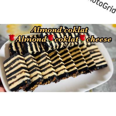 Kek Lapis Almond Coklat Cheese (Medium)