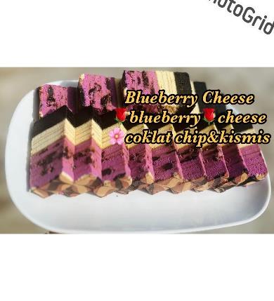 Kek Lapis Blueberry Cheese (Medium)